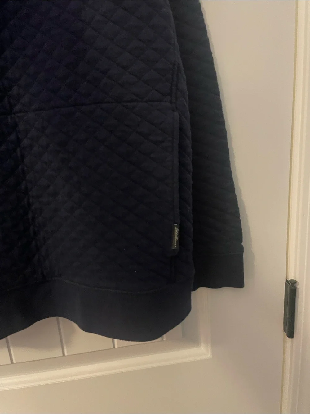 Eddie Bauer Quilted Navy Crewneck Pullover with Button Placket